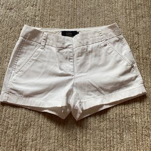 like new* never worn J. Crew 3” chino short
